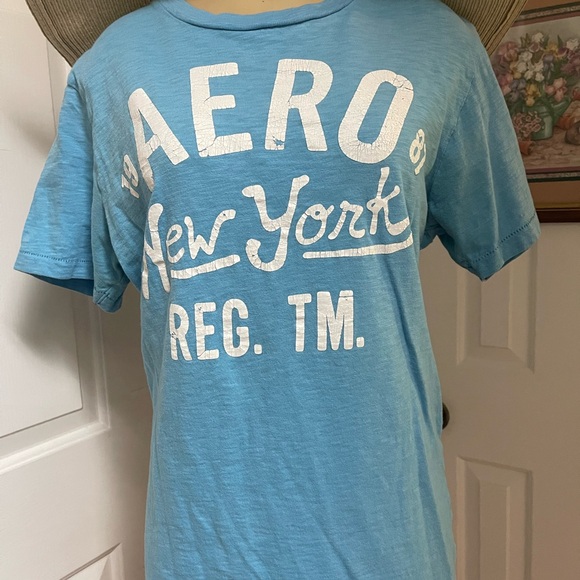 Aeropostale Light Blue Graphic Tee - Picture 2 of 4